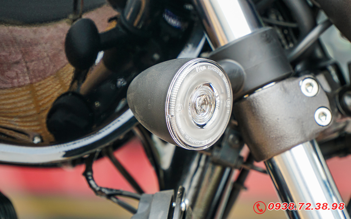 xi nanh Honda CB350 H'ness DLX 2021