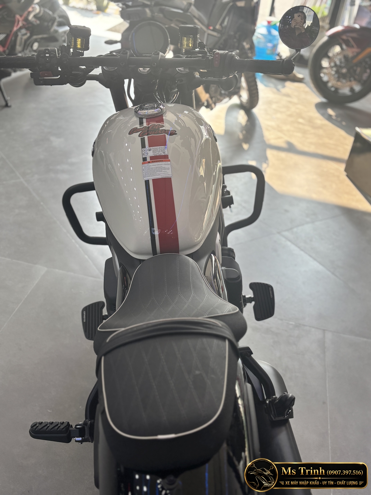 hiều cao yên của CFMOTO 450CL-C AMT là 705 mm