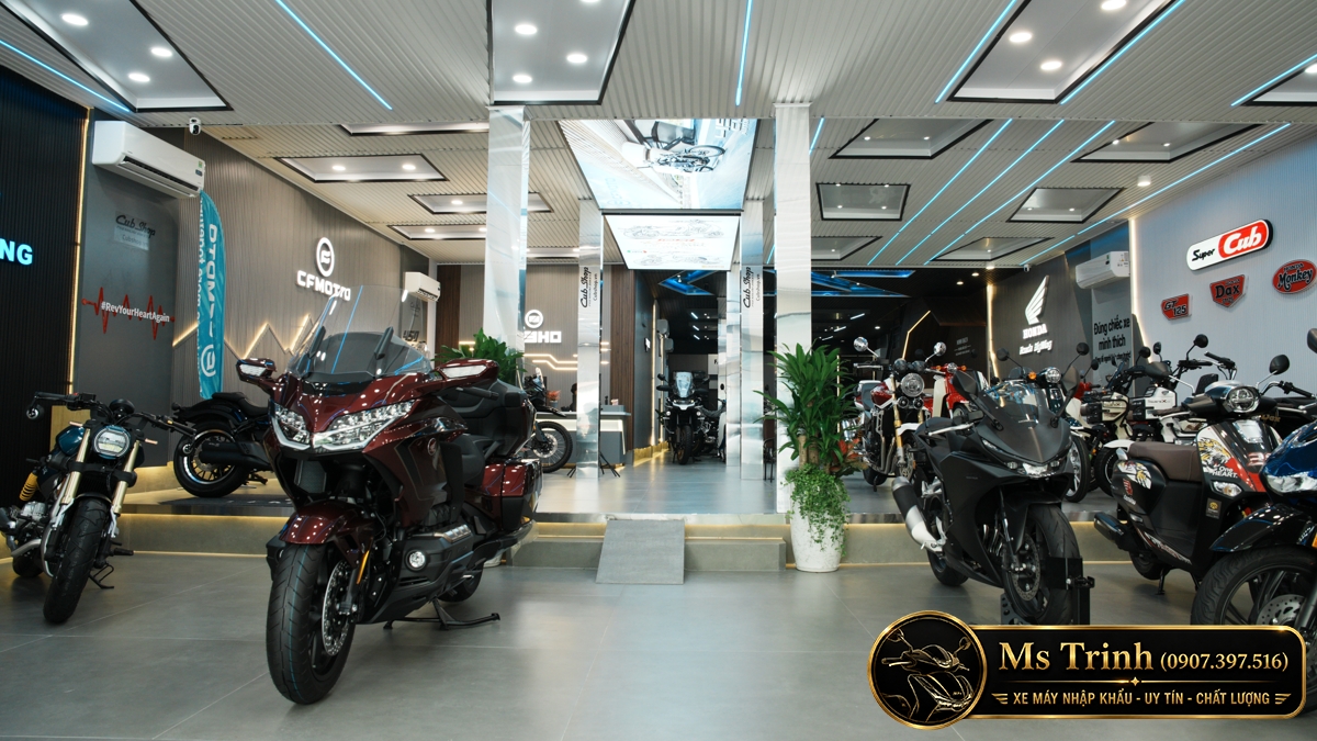 CubShop Premium tái xuất - Sau cánh cửa showroom mới là cả một thế giới xe đáng mơ ước