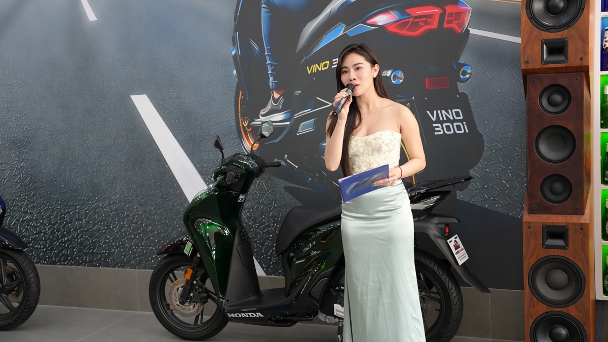 MC giới thiệu xe Sh150 Vetro Green 