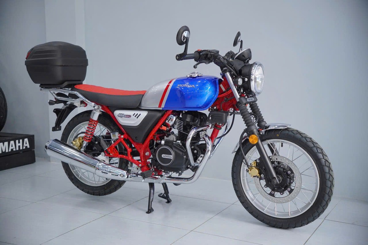 Honda CGX150 Cafe Racer