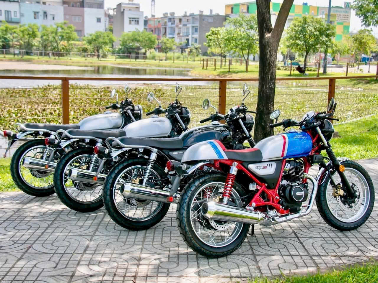 HONDA CGX150 ABS 2025