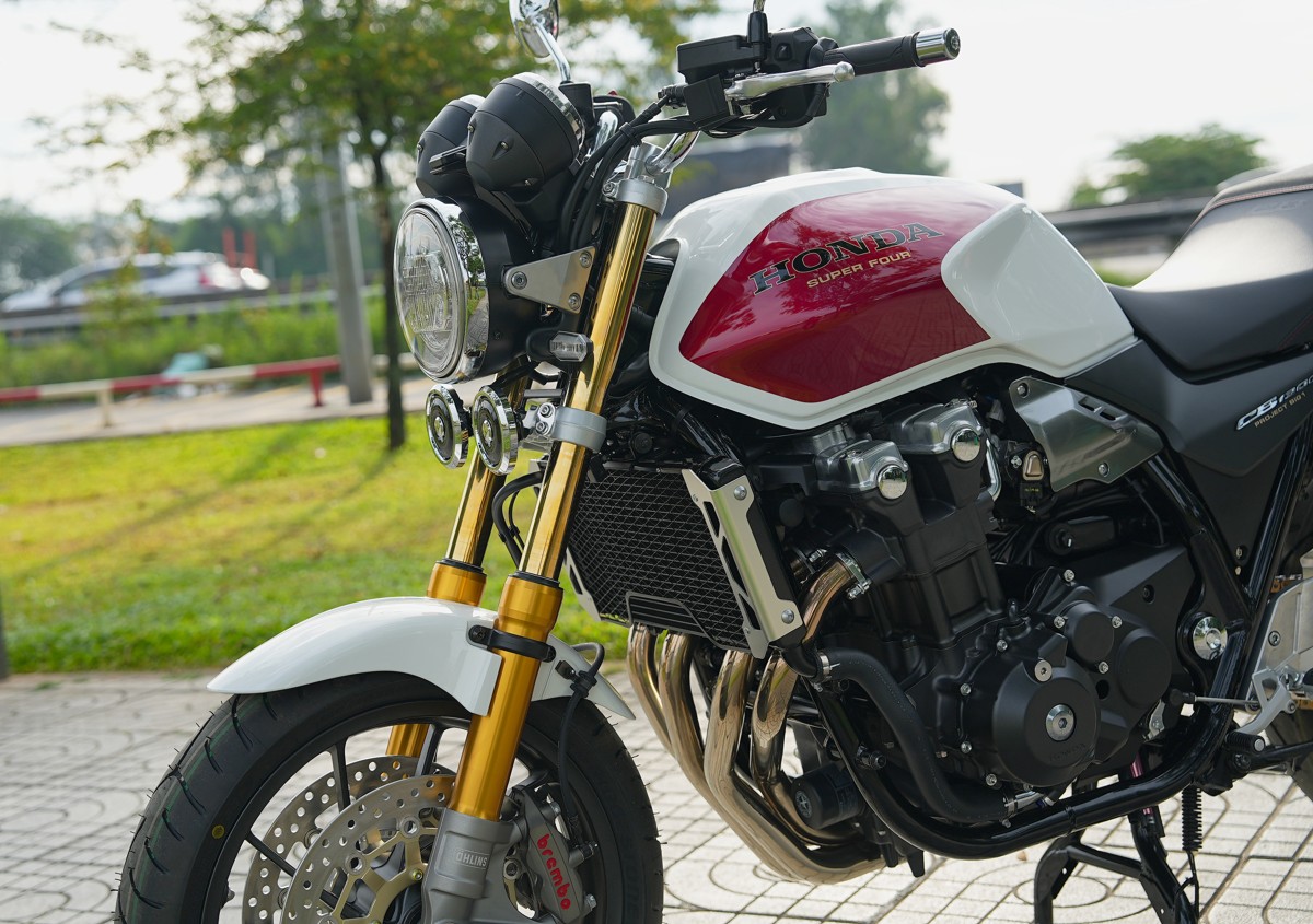 Honda CB1300SF SP Final Editon