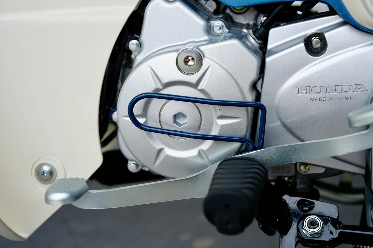 Ốp bảo vệ lốc Máy