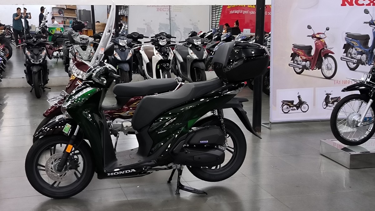 Một số hình ảnh tại sự kiện ra mắt Honda Dream 125 NCX 2025 tại cửa hàng xe máy nhập khẩu Ngọc Trâm Tây Ninh