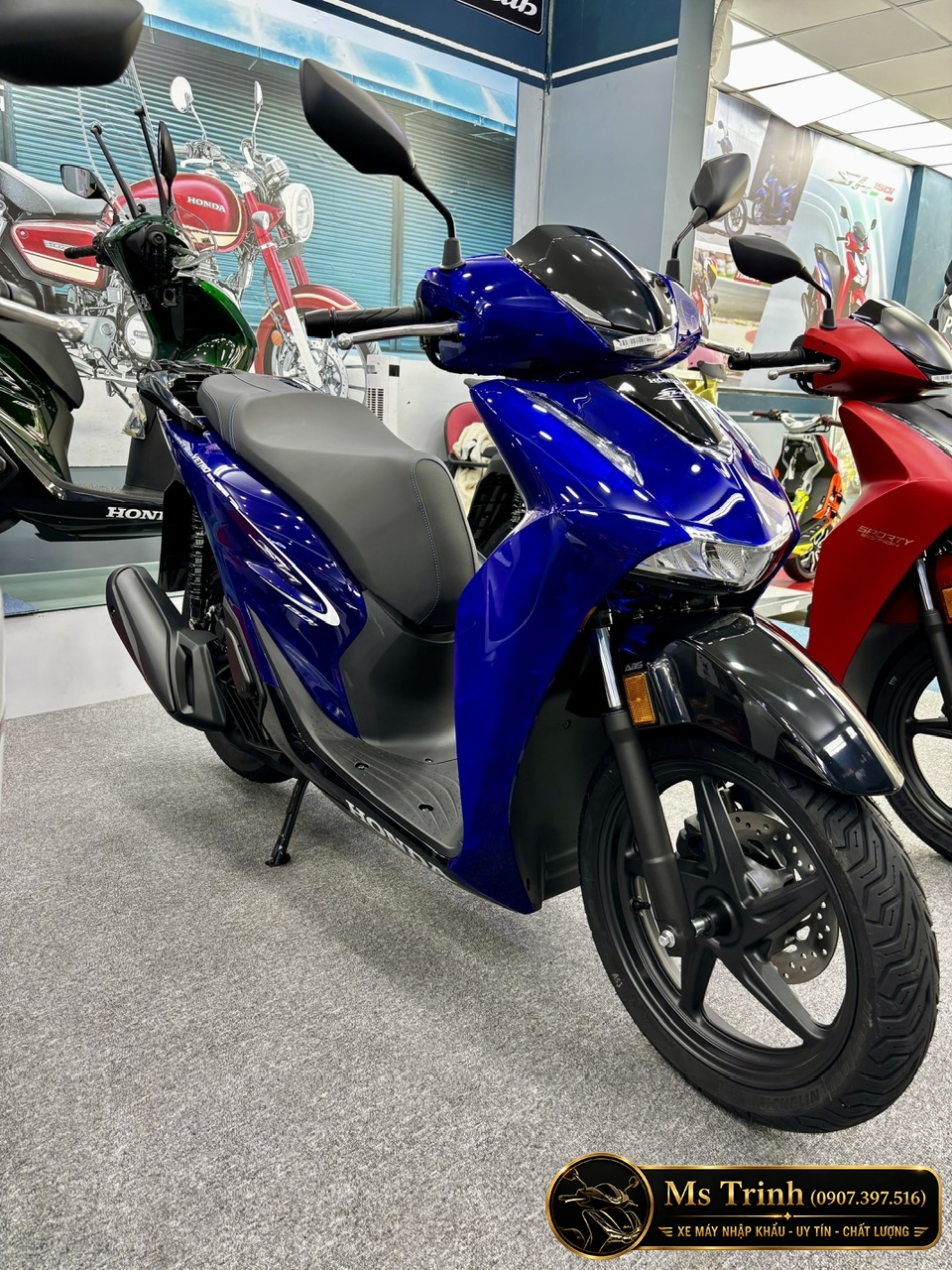 Honda SH150 Vetro Blue Sapphire 2026 SH Ý xanh Sapphire nhập khẩu Honda SH150 Vetro Blue Sapphire 2026 SH Ý xanh Sapphire nhập khẩu