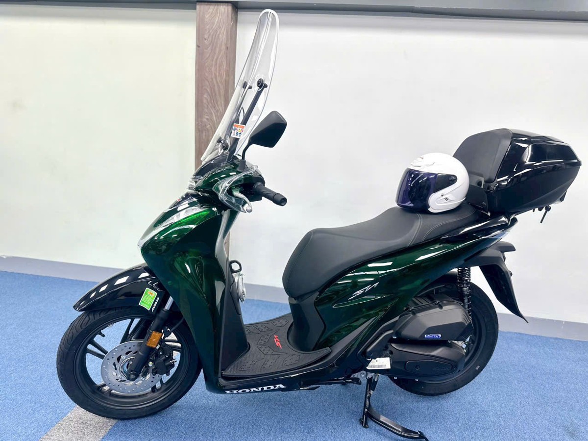 SH125 Vetro nổi bật với thiết kế thanh lịch và trẻ trung