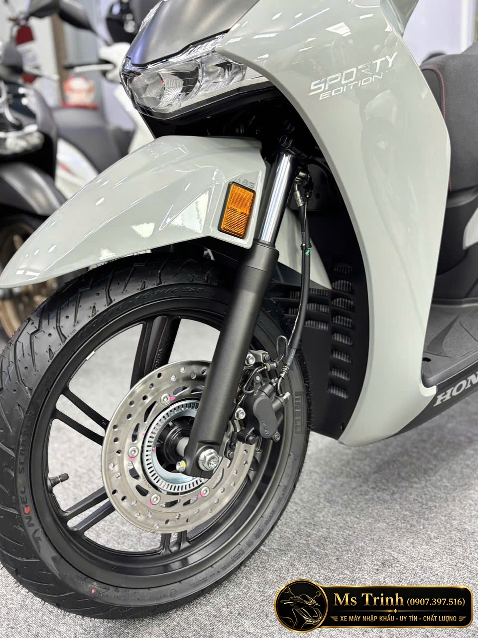 Thắng Đĩa ABS và phuộc ống lồng Thắng Đĩa ABS và phuộc ống lồng